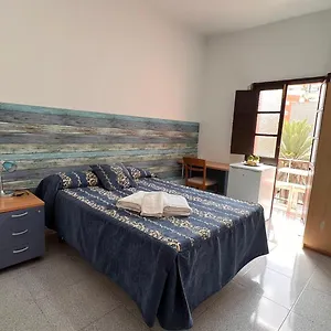 Central, Quiet And Comfortable Room, Breakfast Las Palmas / Gran Canaria
